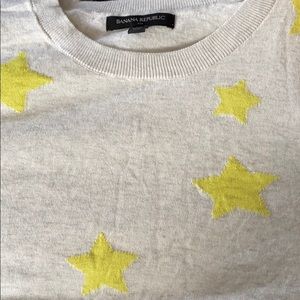 Banana Republic Pale Gray & Yellow Star Sweater